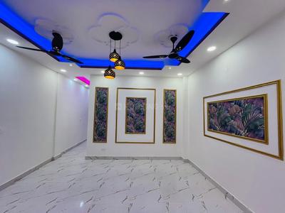 Living Room Image of 650 Sq.ft 2 BHK Builder Floor for rent in Govindpuri New Delhi for Rs. 16000