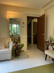 Hall Image of 550 Sq.ft 1 BHK Apartment / Flat for rent in Juhu Mumbai for Rs. 90005