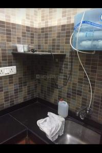 Bathroom Image of 600 Sq.ft 1 BHK Apartment / Flat for sale in Pushpa Bhavan, Colaba Mumbai for Rs. 26000000