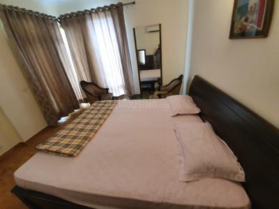 Bedroom Image of 3500 Sq.ft 4 BHK Apartment / Flat for sale in Omaxe The Forest, Sector 92 Noida for Rs. 70000000