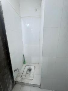 Bathroom Image of 1200 Sq.ft 2 BHK Apartment / Flat for rent in Sukhliya Indore for Rs. 18000