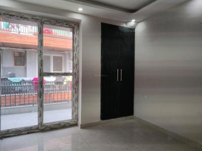 Bedroom Image of 1250 Sq.ft 3 BHK Apartment / Flat for rent in Chhattarpur New Delhi for Rs. 30000
