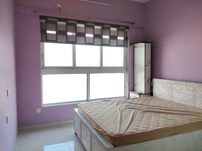 Bedroom Image of 620 Sq.ft 2 BHK Apartment / Flat for sale in The Atmosphere, Mulund East Mumbai for Rs. 17000000