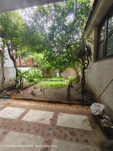 Balcony Image of 3500 Sq.ft 3 BHK Villa for sale in Akota Vadodara for Rs. 45000000