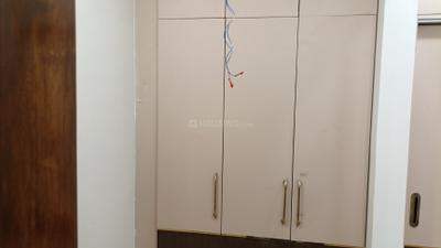 Bedroom Image of 1850 Sq.ft 4 BHK Builder Floor for sale in Laxmi Nagar New Delhi for Rs. 22500000