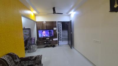Living Room Image of 600 Sq.ft 2 BHK Apartment / Flat for sale in Kilbil CHS, Dahisar East Mumbai for Rs. 13500000