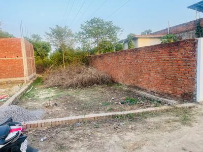 Image of 1000 Sq.ft Residential Plot / Land for sale in Rasoolpur Kayastha, Lucknow for Rs. 2000000