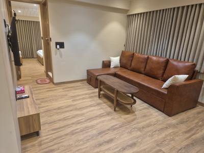 Living Room Image of 600 Sq.ft 1 BHK Apartment / Flat for rent in Divine Shivom Khar Station, Khar West Mumbai for Rs. 210000