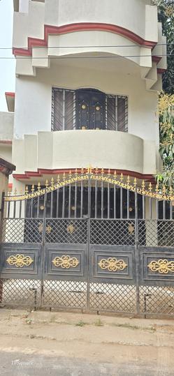 INDEPENDENT HOUSE AT PRIME LOCATION Main Image 1