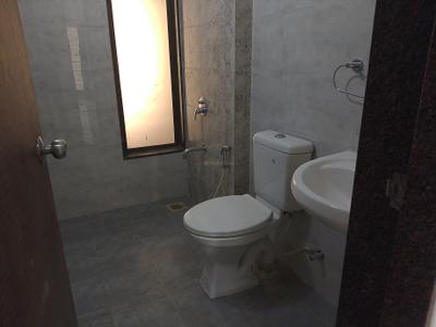 Bathroom Image of 1350 Sq.ft 3 BHK Apartment / Flat for sale in ACME Ozone Phase 2, Thane West Thane for Rs. 18200000