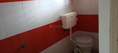 Bathroom Image of 850 Sq.ft 2 BHK Apartment / Flat for sale in Kosamdi Ankleshwar for Rs. 2300000