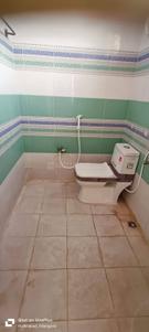 Bathroom Image of 1200 Sq.ft 2 BHK Apartment / Flat for rent in Kukatpally Hyderabad for Rs. 22000