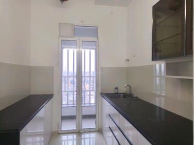 Kitchen Image of 1000 Sq.ft 2 BHK Apartment / Flat for rent in Runwal The Central Park, Chinchwad Pune for Rs. 36000