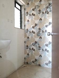 Common Bathroom Image of 650 Sq.ft 1 BHK Apartment / Flat for sale in Raunak Unnathi Woods Phase 3, Kasarvadavali Thane for Rs. 6300000