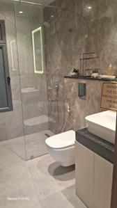 Bathroom Image of 2568 Sq.ft 4 BHK Apartment / Flat for sale in Oakwood At The Prestige City, Siddharth Vihar Ghaziabad for Rs. 41800000