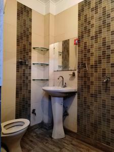 Bedroom One Image of 800 Sq.ft 2 BHK Builder Floor for sale in Laxmi Nagar New Delhi for Rs. 6800000