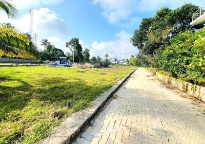 Image of 1305 Sq.ft Residential Plot / Land for sale in Aluva, Kochi for Rs. 1200000