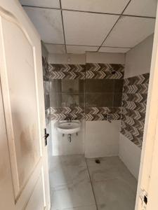 Image of 1083 Sq.ft 2 BHK Apartment / Flat for rent in Kiara Residency, Sushant Golf City, Lucknow for Rs. 18000
