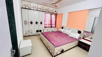 Bedroom Image of 920 Sq.ft 2 BHK Apartment / Flat for rent in Ajit Blue Berry, Kharadi Pune for Rs. 40000