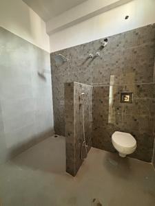 Bathroom Image of 800 Sq.ft 1 BHK Builder Floor for rent in Madiyava Lucknow for Rs. 13000
