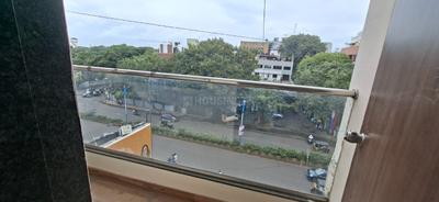 Balcony Image of 1700 Sq.ft 3 BHK Apartment / Flat for rent in Camp Pune for Rs. 60000