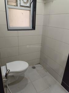 Bathroom Image of 2200 Sq.ft 3 BHK Apartment / Flat for rent in Somajiguda Hyderabad for Rs. 50000