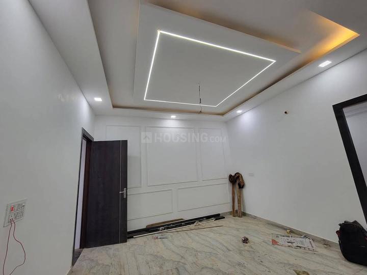 Sector 16B Main Image 1