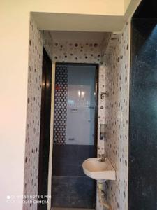 Bathroom Image of 610 Sq.ft 1 BHK Apartment / Flat for sale in Chintamani And Panchatatva Associates Chintamani Prangan, Manjari Budruk Pune for Rs. 2700000