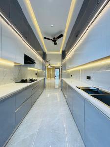 Kitchen Image of 3000 Sq.ft 4 BHK Builder Floor for sale in Ansal Esencia Sector 67, Sector 67 Gurgaon for Rs. 28500000