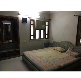 Bedroom Image of 2000 Sq.ft 3 BHK Independent House for rent in Athwa Surat for Rs. 35000