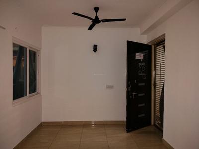 Living Room Image of 1350 Sq.ft 3 BHK Apartment / Flat for sale in Galaxy North Avenue, Noida Extension Greater Noida for Rs. 13500000