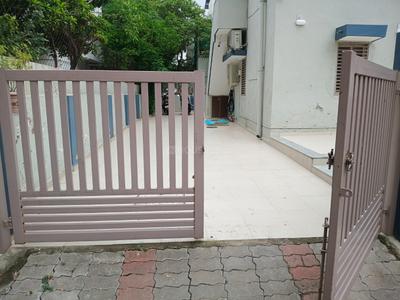 Balcony Image of NAVYA PG SERVICE in Satellite, Ahmedabad