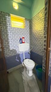 Bathroom Image of 1065 Sq.ft 3 BHK Apartment / Flat for sale in Airport Gate no. 1 Kolkata for Rs. 3827500