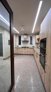 Kitchen Image of 4500 Sq.ft 4 BHK Builder Floor for rent in Greater Kailash I New Delhi for Rs. 550000