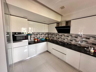 Kitchen Image of 2250 Sq.ft 3 BHK Apartment / Flat for sale in Satellite Ahmedabad for Rs. 21100000