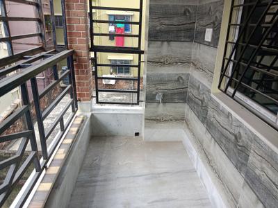 Image of 990 Sq.ft 2 BHK Apartment / Flat for sale in Airport Gate No 2, Kolkata for Rs. 3762000