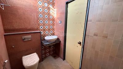 Bathroom Image of 800 Sq.ft 2 BHK Independent House for sale in Thirunindravur Chennai for Rs. 4300000