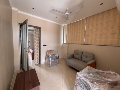 Living Room Image of 650 Sq.ft 1 BHK Builder Floor for rent in Sector 42 Gurgaon for Rs. 50000