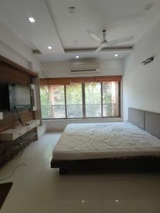 Bedroom Image of 3850 Sq.ft 4 BHK Apartment / Flat for sale in Ambawadi Ahmedabad for Rs. 32000000