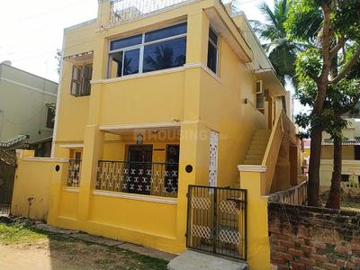 Building Image of 1100 Sq.ft 2 BHK Builder Floor for rent in Thiruverumbur Tiruchirappalli for Rs. 7000