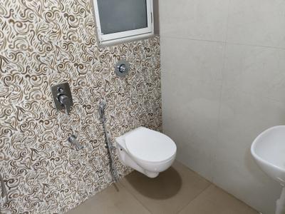 Bathroom Image of 386 Sq.ft 1 BHK Apartment / Flat for sale in HS Samarpan, Ghatkopar East Mumbai for Rs. 9200000