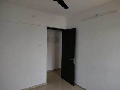 Bedroom Image of 900 Sq.ft 2 BHK Apartment / Flat for rent in Bhagwati Belmont, Kasarvadavali Thane for Rs. 23000