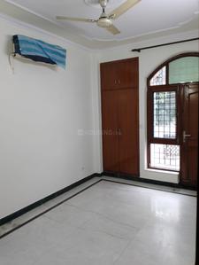 Bedroom Image of 1200 Sq.ft 2 BHK Builder Floor for rent in Sector 47 Noida for Rs. 28000