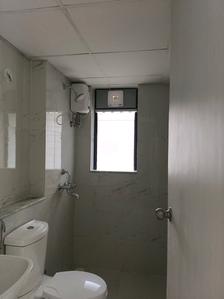 Common Bathroom Image of 658 Sq.ft 1 BHK Apartment / Flat for sale in Runwal Gardens Phase 3 Bldg No 29 30, Dombivli East Thane for Rs. 4599999