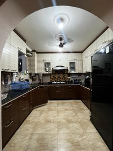 Kitchen Image of 8000 Sq.ft 12 BHK Builder Floor for sale in Jamia Nagar New Delhi for Rs. 132500000