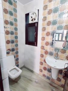 Bathroom Image of 750 Sq.ft 3 BHK Builder Floor for sale in Sector 3 Rohini New Delhi for Rs. 8000000