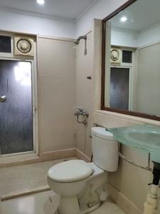Common Bathroom Image of 1260 Sq.ft 2.5 BHK Apartment / Flat for sale in Hiranandani Cardinal, Hiranandani Estate Thane for Rs. 29000000