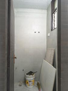 Common Bathroom Image of 950 Sq.ft 2 BHK Builder Floor for sale in Indirapuram Ghaziabad for Rs. 7100003