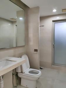 Common Bathroom Image of 880 Sq.ft 2 BHK Apartment / Flat for sale in Kasarvadavali Thane for Rs. 9500000