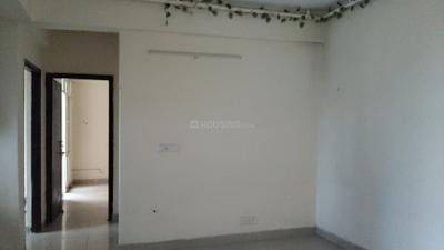 Living Room Image of 1000 Sq.ft 2 BHK Apartment / Flat for rent in Today Kings Park, Omega IV Greater Noida for Rs. 18000